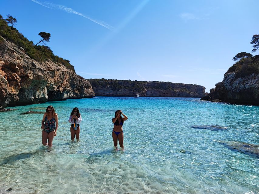Cala des Moro/S'Almunia: Snorkel and SUP Tour - S’Almunia: fishermen’s houses and a natural swimming pool