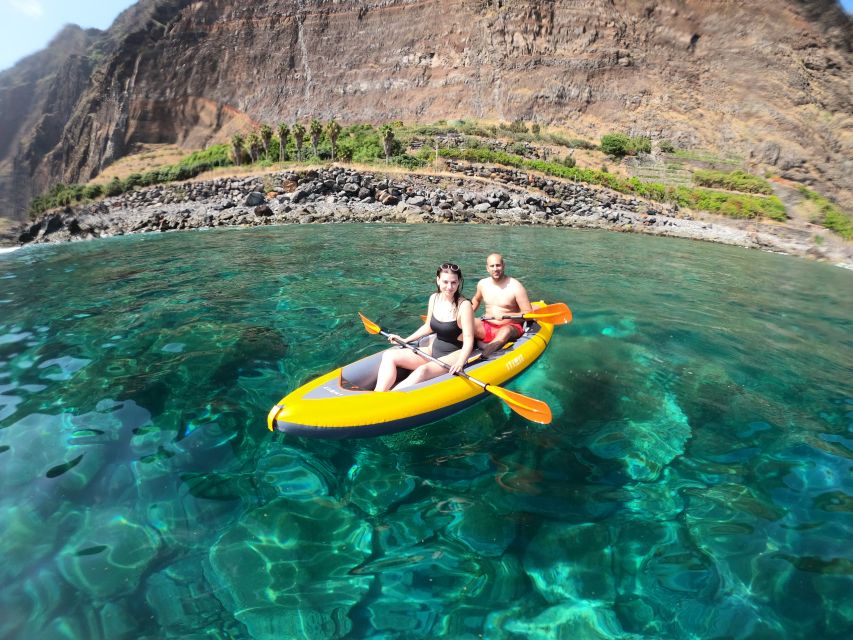 Câmara de Lobos: Private Guided Kayaking Tour in Madeira - Starting at Câmara de Lobos Bay