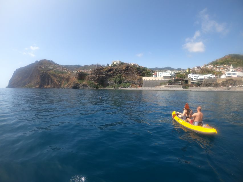 Câmara de Lobos: Private Guided Kayaking Tour in Madeira - Weather, clothing, and practical planning