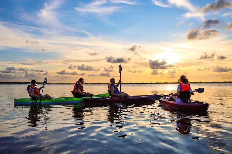 Cancun: Sunset Kayak Experience in the Mangroves - A 15-minute pause for water and photographs