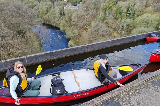 Canoe Trip Over the Pontcysyllte Aqueduct - The views, the height, and the photo factor