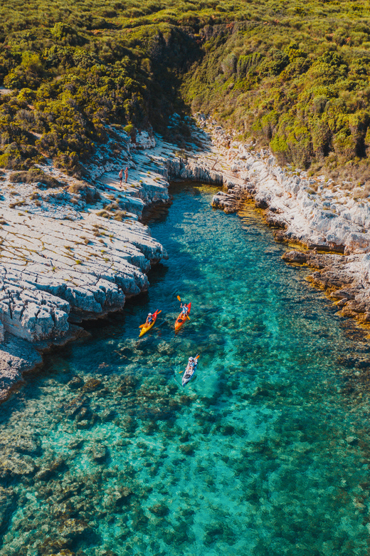 Cape Kamenjak: Kayak Tour with Cave Experience - Cliff jumping, with no pressure to perform