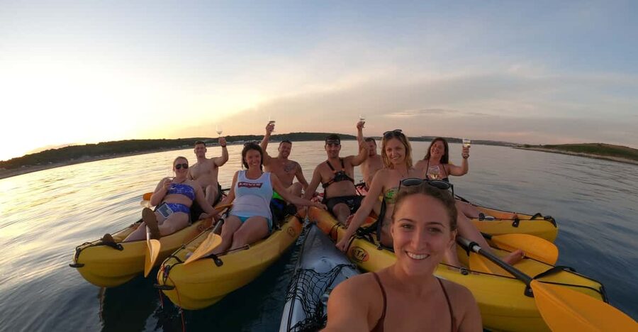 Cape Kamenjak: Sunset Kayak/SUP Wine Tour - Key points to know before booking