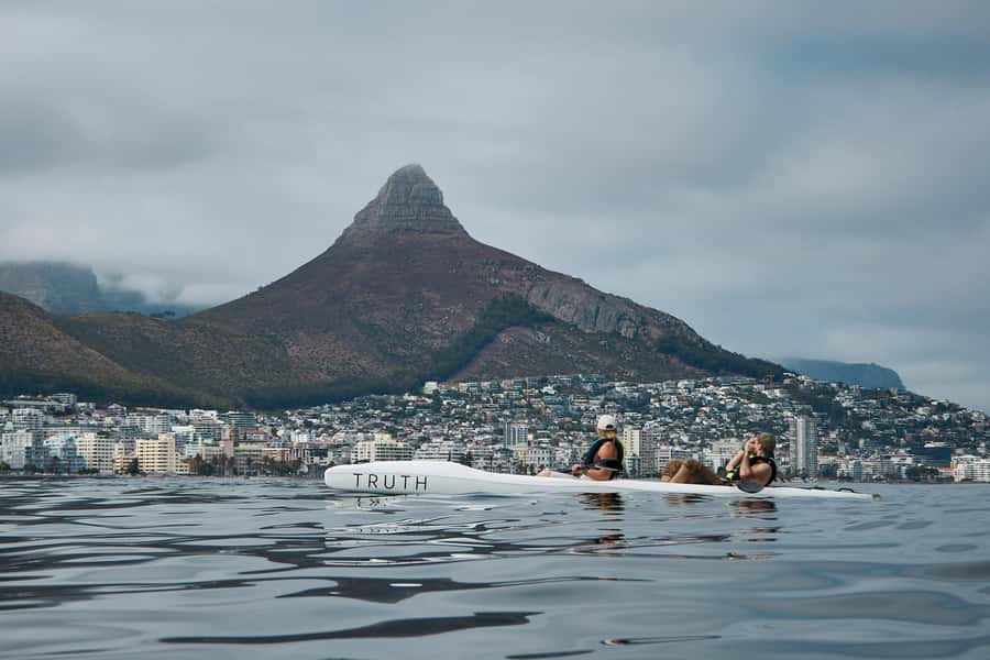 Cape Town: Dolphin & Ocean Wildlife Kayaking Adventure ⚓️ - Launching near the Green Point Lighthouse