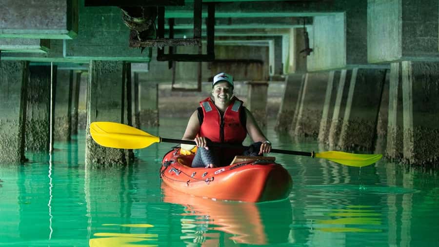 Cape Town: Guided Kayak Tour - Meeting the Crew on Hout Bay Main Road