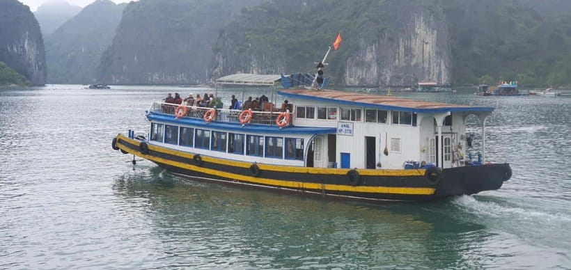 Cat Ba: Lan Ha, HaLong bay full day- biking, kayaking, lunch - The fish massage and sunset drink