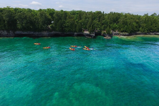 Cave Point Kayak Tour - A beginner-friendly paddle with real support