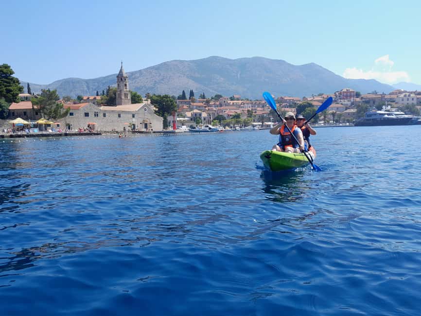 Cavtat: 'Pomalo' Guided Sea Kayaking Tour - Returning through the bay