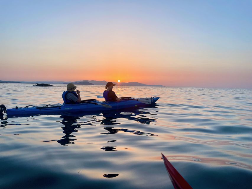 Chania: Morning Sea Kayak Tour Along the Coastline - Entering the Old Venetian Harbour by kayak