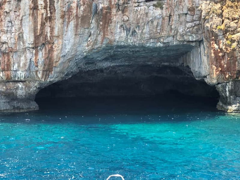 Chania: Private Cruise with Sup Food & Unlimited Drinks - Why this private Souda Bay cruise works so well