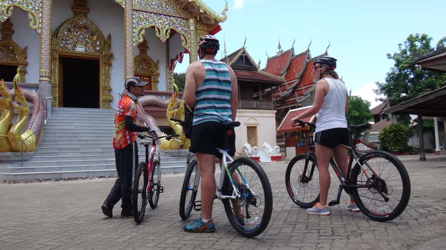 Chiang Mai: 25km Leisure Mountain Biking & Jungle Kayaking - Two hours through fields, farms, and villages