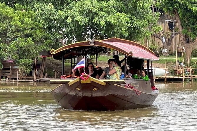 Chiang Mai:Explore kayaking through Mae Ping River on sunset - The honest drawback: urban water conditions