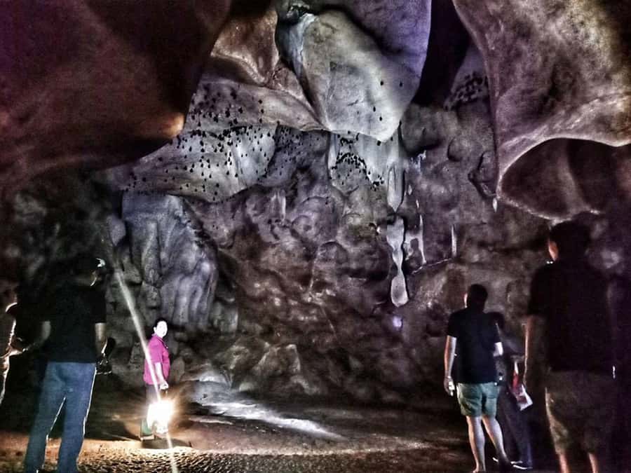 Chiang Mai: Full-Day Chiang Dao Caving & Jungle Kayaking - What to bring and what to wear
