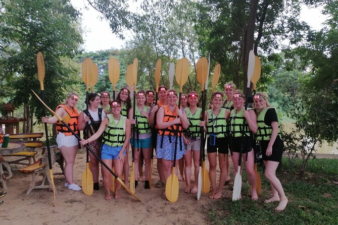 Chiang Mai: Kayak Under the Stars – 6 km to the Heart of the City - The first stretch, quiet trees and very little light