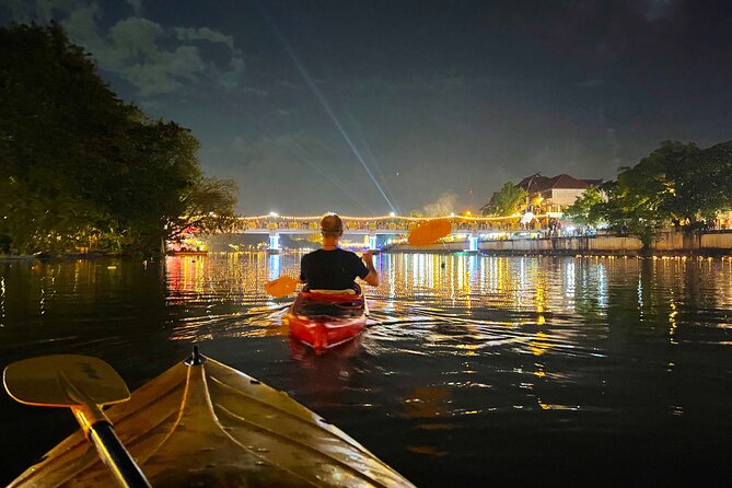 Chiang Mai: Kayak Under the Stars – 6 km to the Heart of the City - Safety after sunset