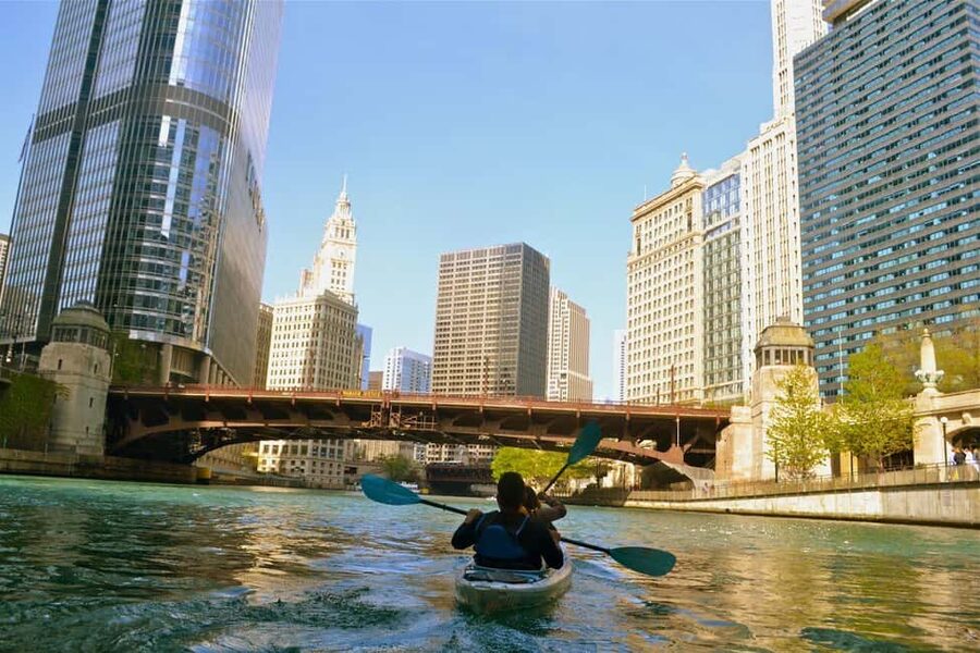 Chicago: 2-Hour Downtown Kayak Rental - Why the Chicago River is worth seeing from a kayak