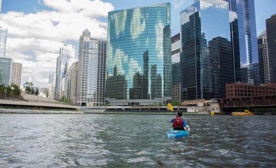 Chicago: 2-Hour Downtown Kayak Rental - What happens during the first lesson
