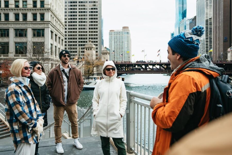 Chicago: Classic Food & Walking Tour with Free Bike or Kayak - The Chicago Theatre and the Loop
