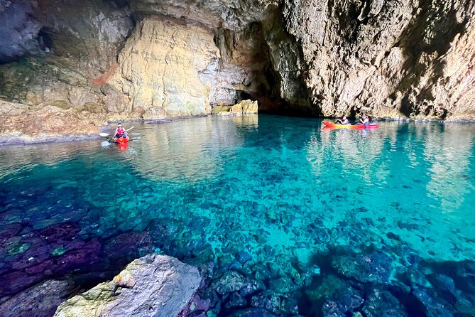 Cova dels Orguens: Cave Exploring Kayak & Snorkel Tour in Javea - Entering Cova dels Orguens by kayak