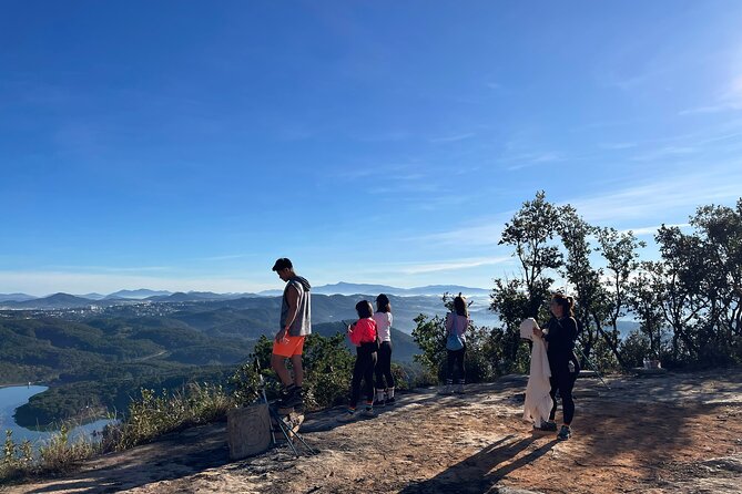 DALAT: Trekking Pinhatt & Sup/Kayaking Tuyen Lam Lake Tour - The morning transfer and trail start
