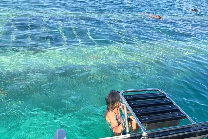 Day Lagoon 100% Sailing stops Snorkelling Paddle - Sailing toward La Biche’s mangrove islets