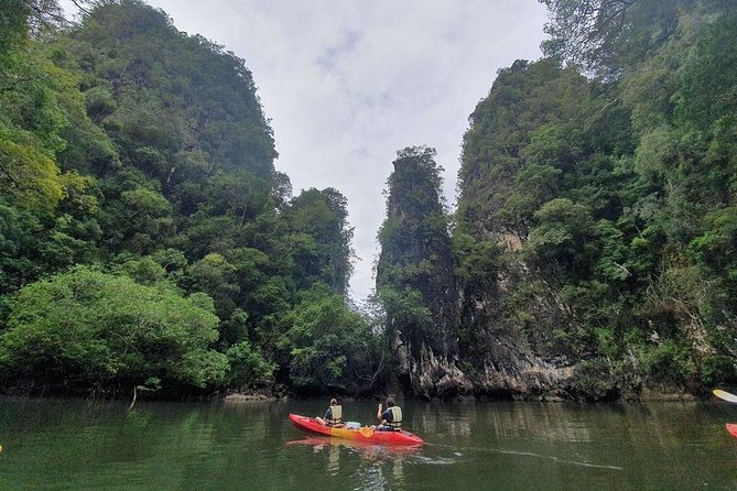 Deep Mangrove and Canyon Kayak Tour in Krabi - The early morning pickup and ride to the pier
