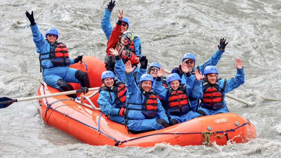 Denali, Alaska: Canyon Wave Raft Class III-IV Paddle/Oar - What the 3.5-hour schedule means