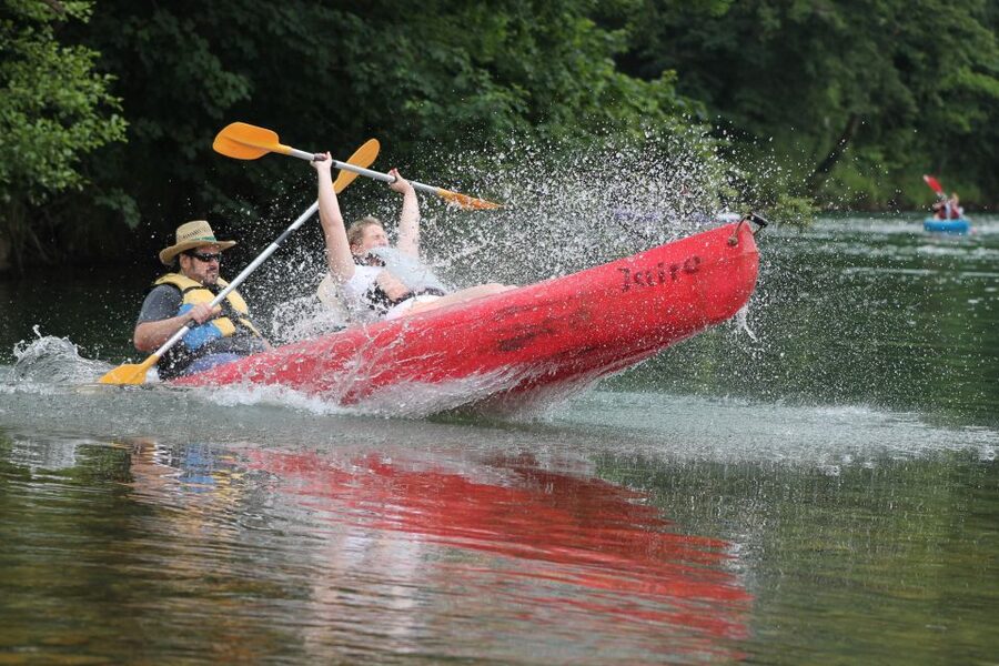 Descent of the Sella river in a canoe - Starting from the private ramp