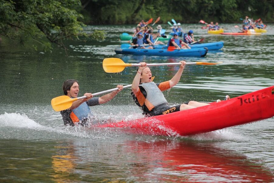 Descent of the Sella river in a canoe - Choosing between 7, 10, and 15 km