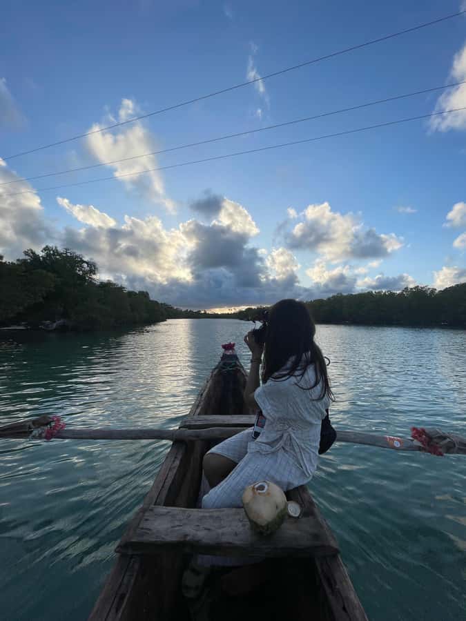 Diani: Sunset Canoe Tour along the River with Mangroves - Practical tips for a smoother evening
