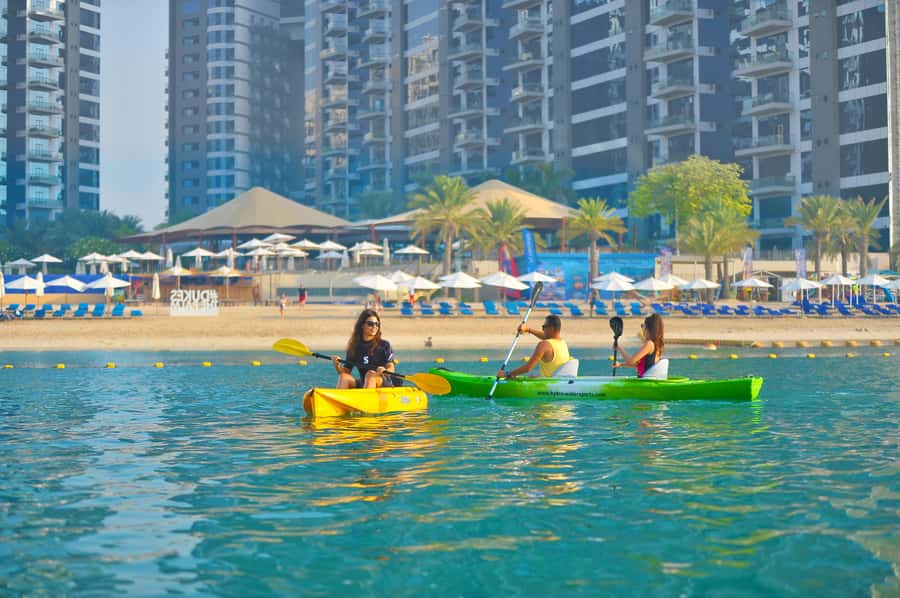 Dubai: 1-hour Kayaking or Stand Up Paddle at Dukes The Palm - Booking advice and practical details