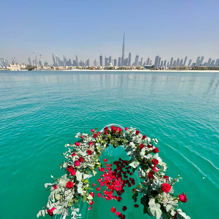 Dubai: Clear Kayaking Experience with Burj Khalifa View - Photos, music, and the relaxed pace