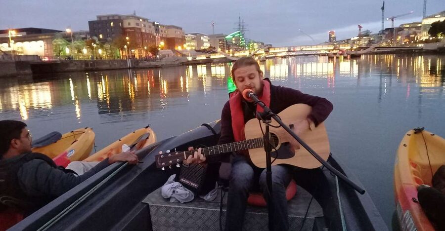 Dublin: Music Under the Bridges Kayaking Tour - Dublin’s bridges become the concert hall