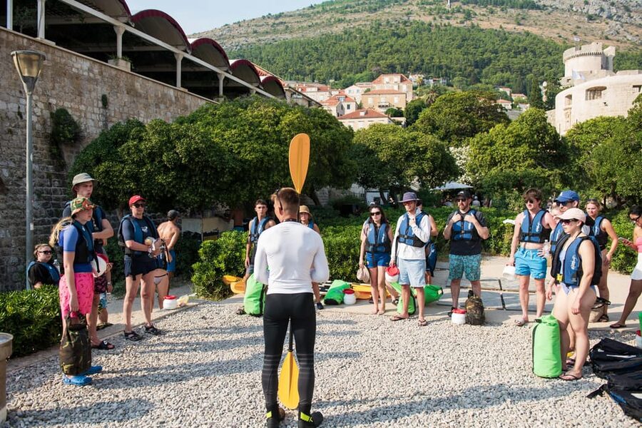 Dubrovnik: Guided Sea Kayaking and Snorkeling Tour - How hard is the 4-kilometer paddle?