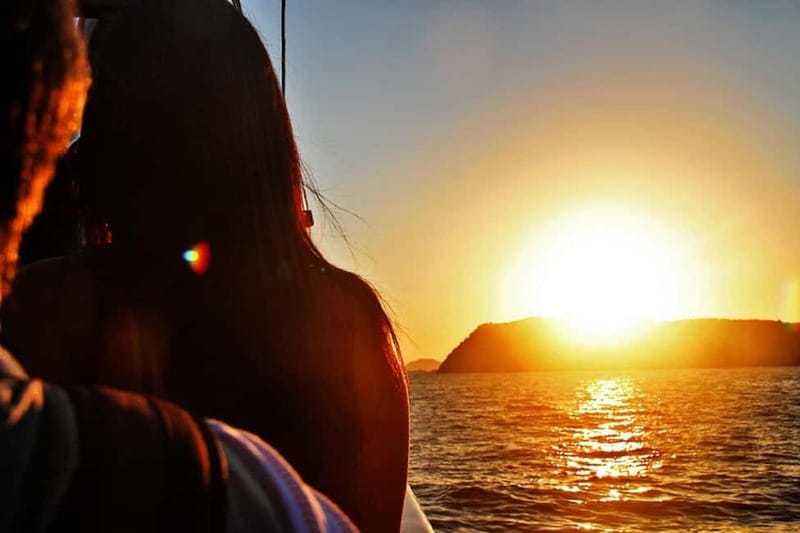 Dubrovnik: Guided Sunset Sea Kayaking Tour with Wine - Why this kayak tour gives you a different Dubrovnik