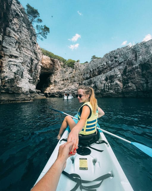 Dubrovnik: Kayak Rental - Comfort, safety, and who should skip it