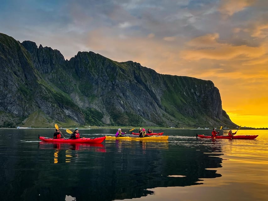 Eggum: Lofoten Islands Midnight Sun Kayak Tour - Crossing between Eggum’s small islands