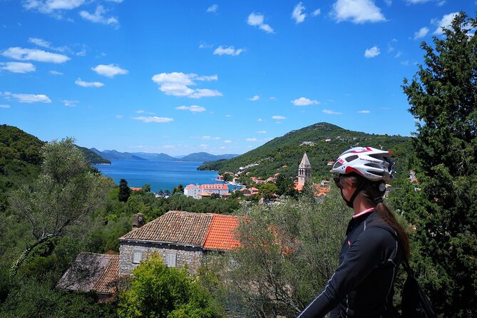 Elafiti Islands Sea kayaking: Full-Day Bike and Kayak tour on Lopud and Šipan - Cycling across Šipan