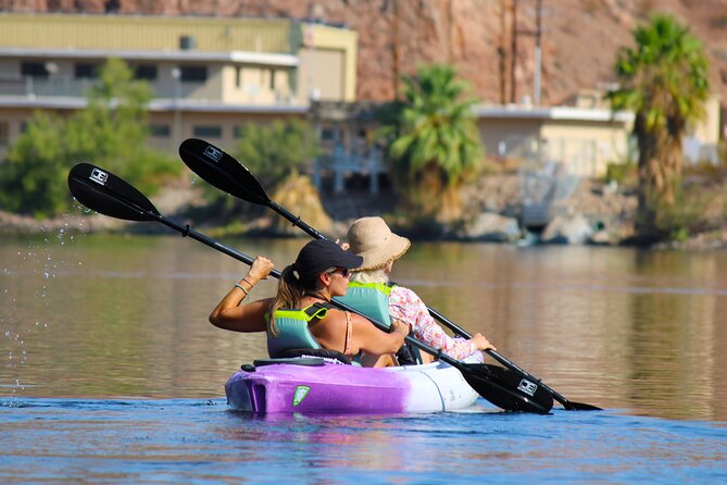 Emerald Cave Kayak Rental - Self Guide Colorado River - Getting fitted with the right kayak
