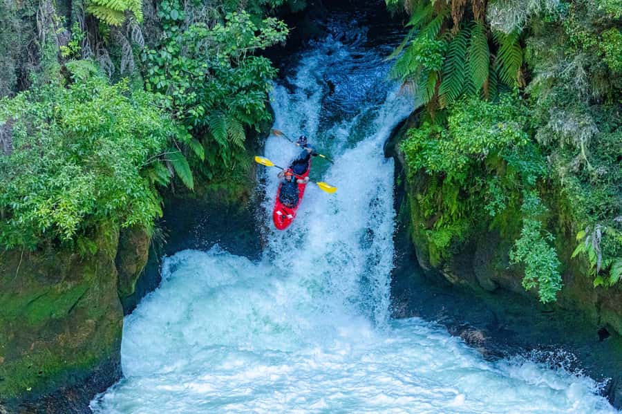Epic Tandem Kayak Tour down the Kaituna River Waterfalls - The Tutea Falls moment