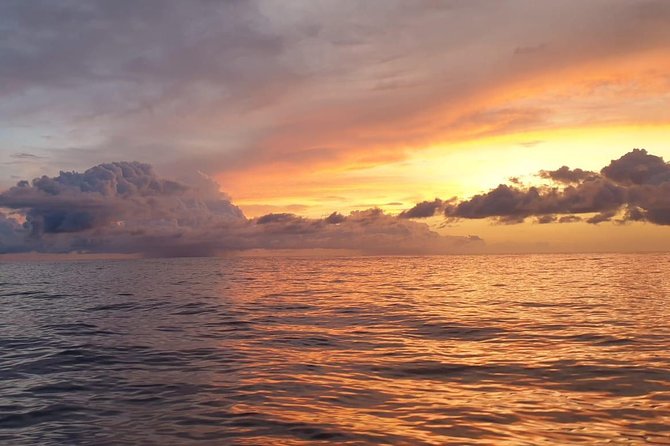 Experience Stand Up Paddle Sunrise - The short lesson that makes beginners feel at home