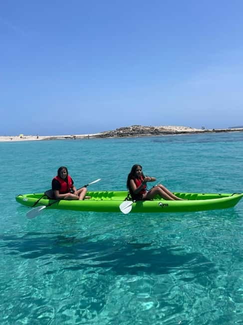 Formentera: Kayak Rental - Starting at the far end of Illetas Beach