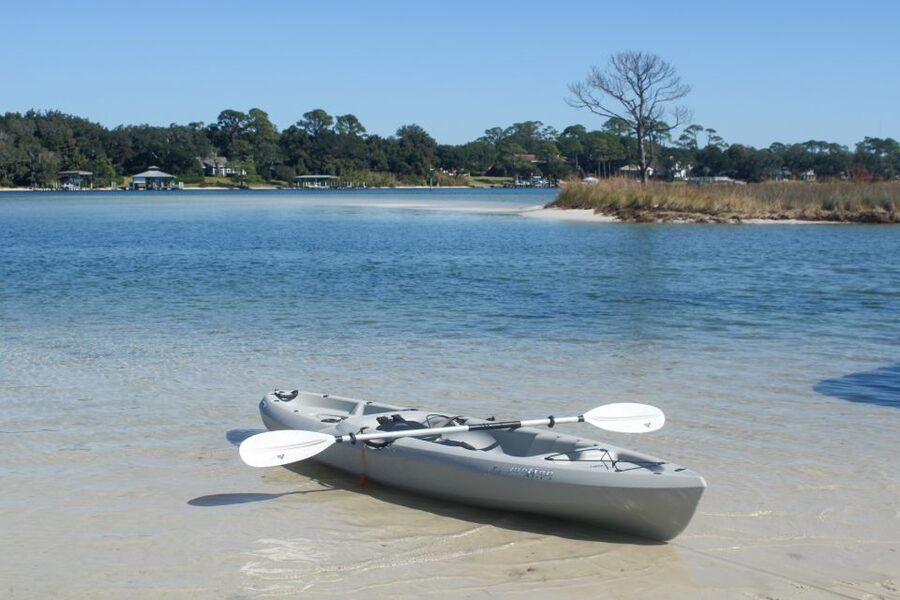 Fort Walton Beach: Tandem Kayak Rental - The Staff Make the Short Format Work