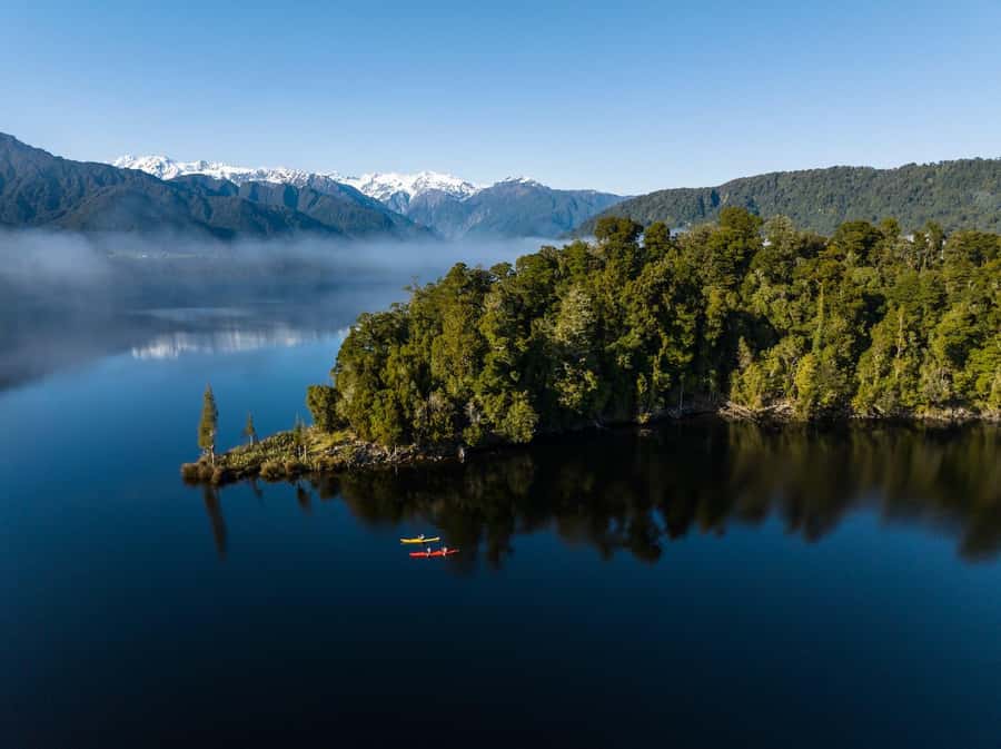 Franz Josef: Kayak & Walking Tour to Okarito Kiwi Sanctuary - Why this half-day trip feels different