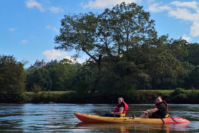 French Broad River Kayak Tour in Asheville - Why the five-person limit matters