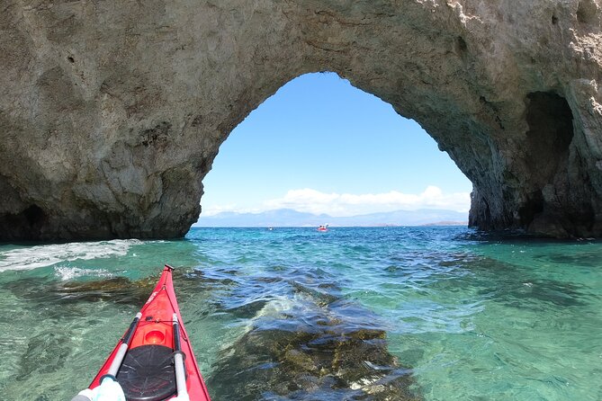From Athens Half Day Sea Kayak Tour at the Corinthian Gulf - How the guides handle changing sea conditions