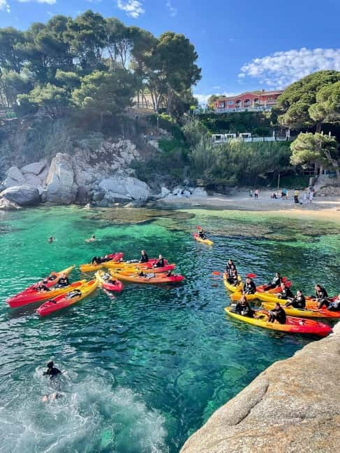 From Barcelona: Costa Brava Kayak & Snorkel Tour with Picnic - A short picnic at SAgaró