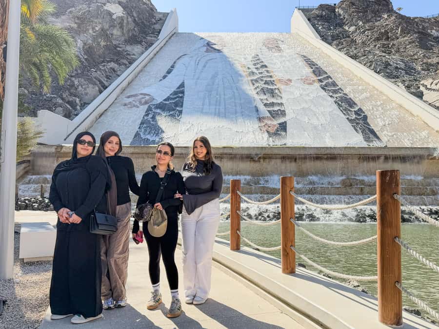 From Dubai: Hatta Sightseeing Tour with kayaking - Lunch in Hatta town breaks up the sightseeing