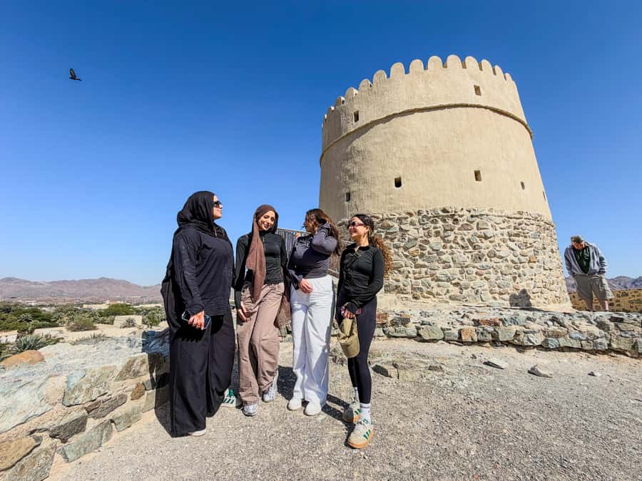 From Dubai: Hatta Sightseeing Tour with kayaking - Wadi Hub and Al Khattem Dam finish the day