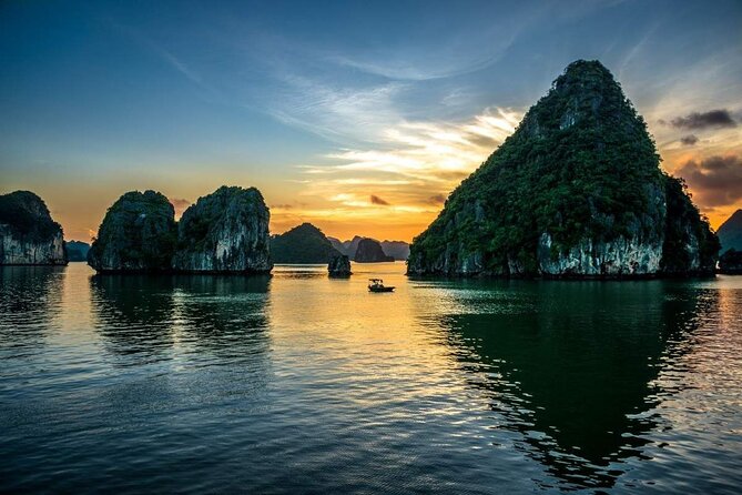 From Hanoi: Ha Long Bay Day tour 4-Star with Kayaking - Sunset from the sundeck